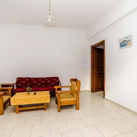 Erato Hotel apartamentowy Retimno