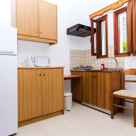 Aparthotel Erato